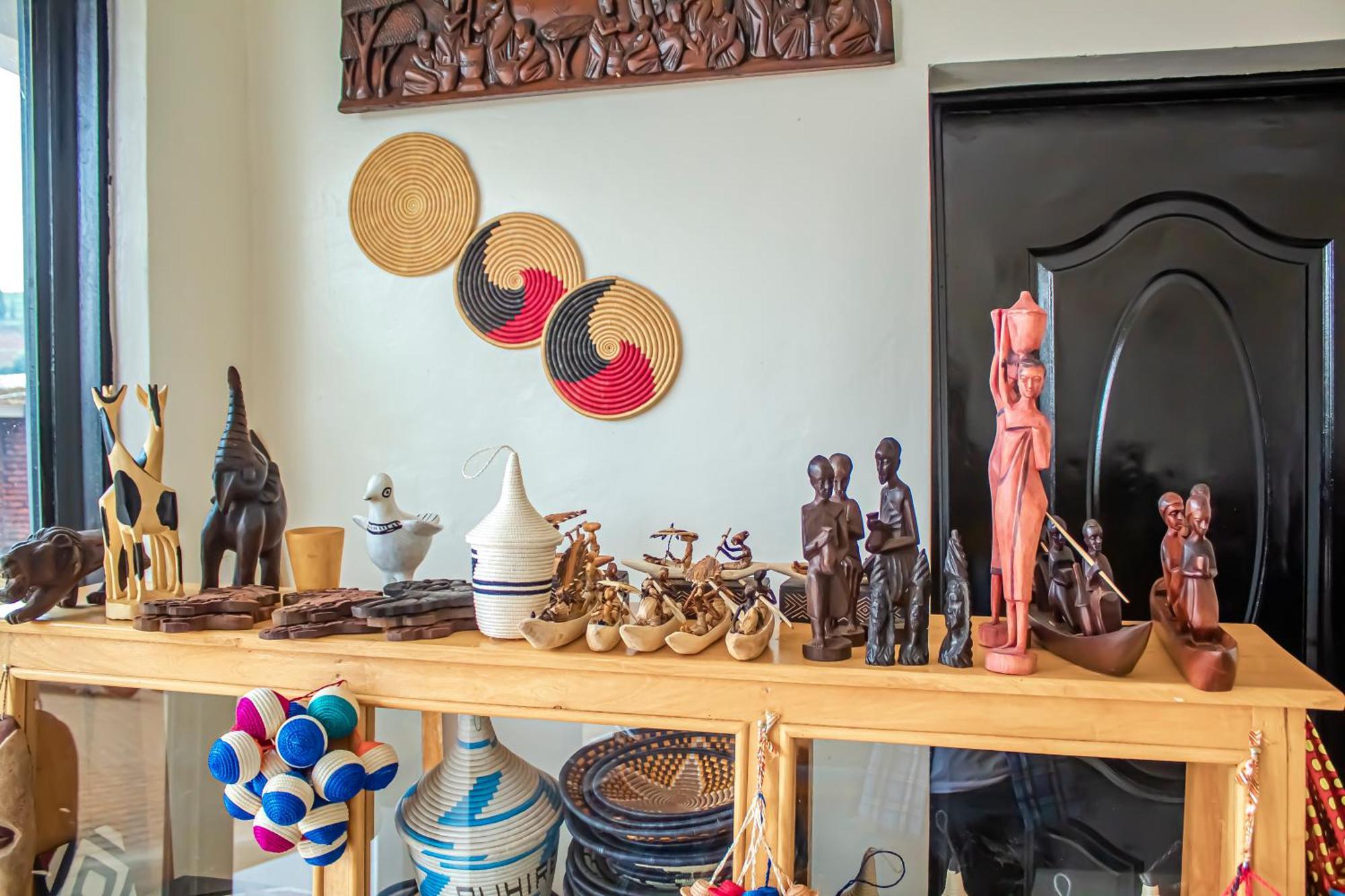 Peace Guest House Muhari Ngoại thất bức ảnh
