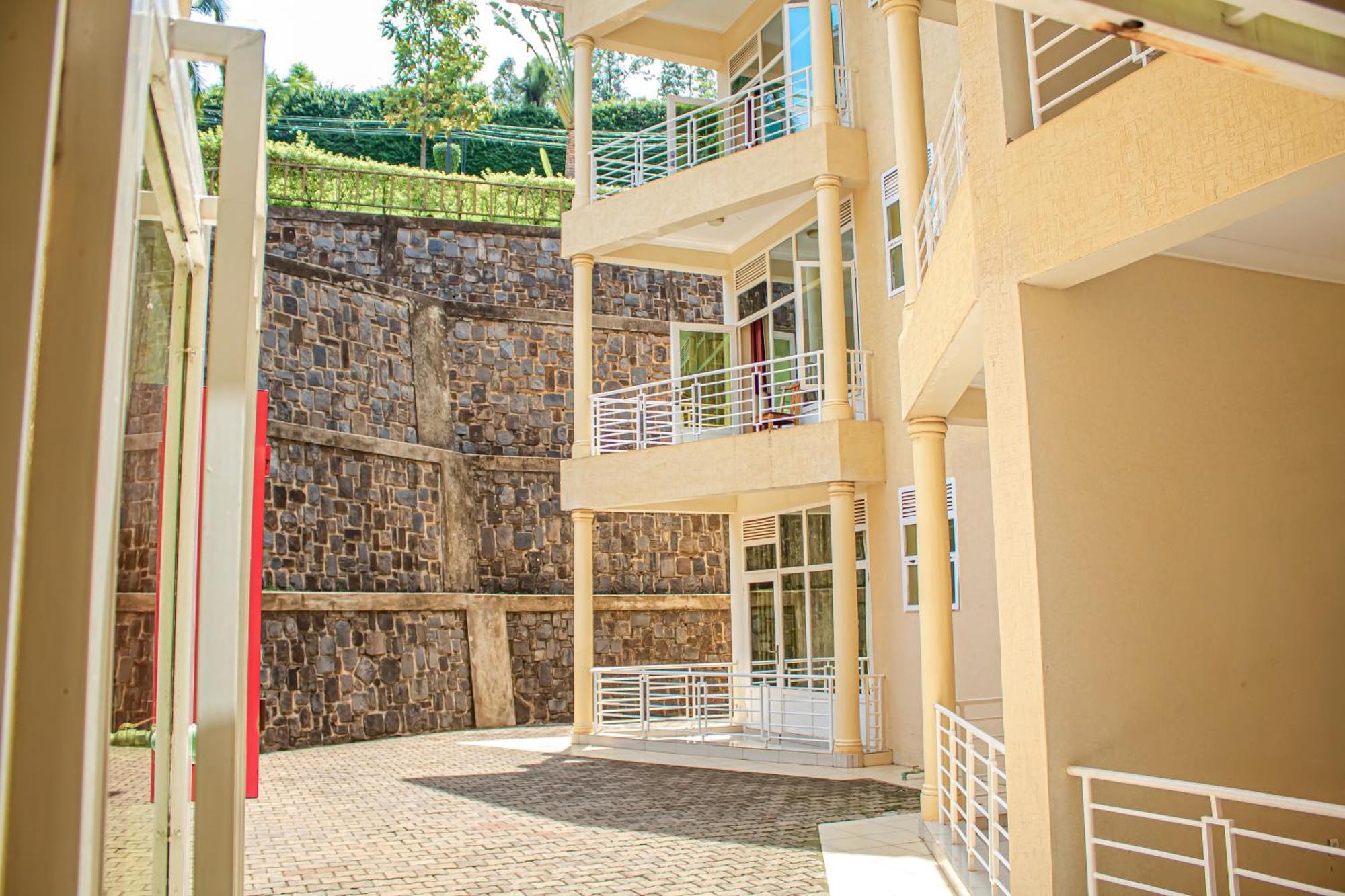 Peace Guest House Muhari Ngoại thất bức ảnh